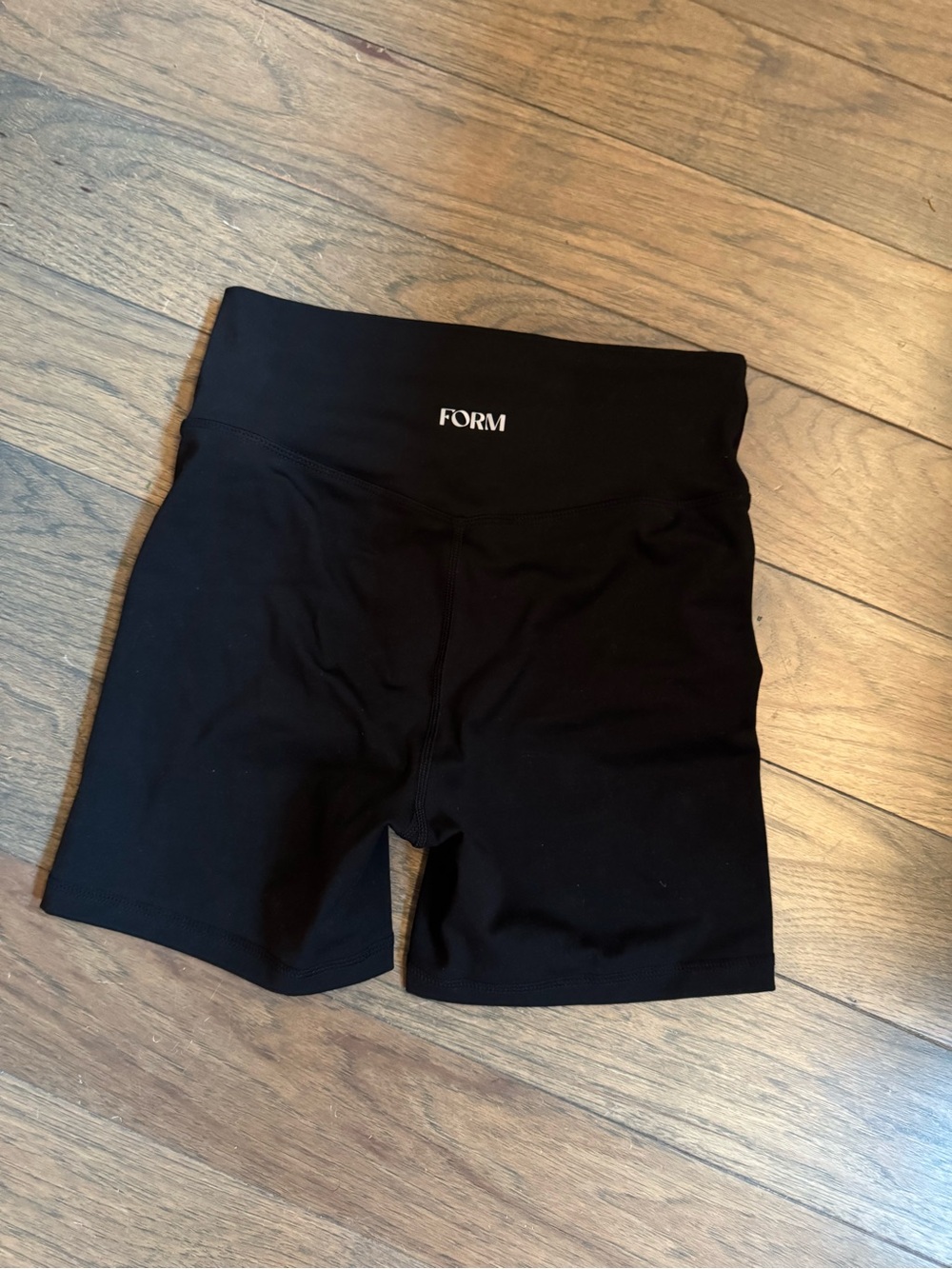Form Core Shorts - Picture 3 of 3